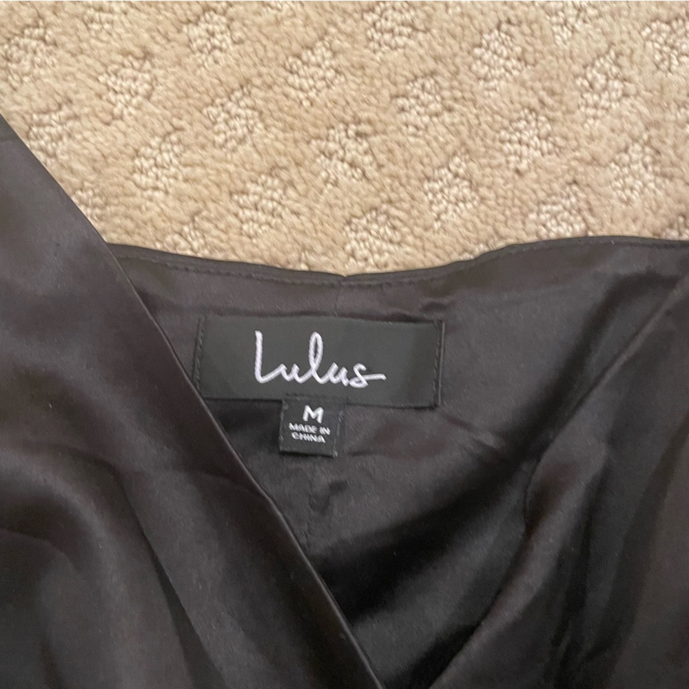 Lulu’s Fun Black Top - Picture 2 of 2